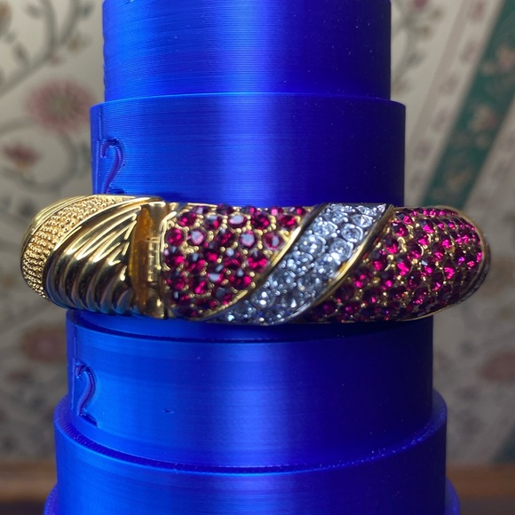 Vintage JBK Camrose & Kross Red & Clear Crystal Hinged Bracelet - Picture 7 of 14